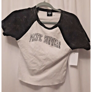 Pac Sun M NWT Crop Baseball Sleeves Black And White crop Top